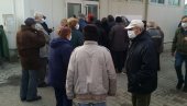 РАСТЕ БРОЈ ВАКЦИНИСАНИХ: У Шапцу све више грађана се одлучује за имунизацију против короне