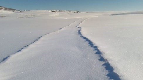 SNEG ZAVEJAO PUTEVE NA PEŠTERU: Osnovna škola obustavila rad