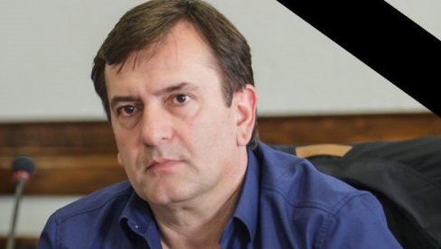 ПРЕМИНУО ПОЗНАТИ СРПСКИ ЛЕКАР: Др Вуковић прочитао свој ЕКГ налаз, па рекао да убрзо одлази са овог света ПРЕМИНУО ПОЗНАТИ СРПСКИ ЛЕКАР: Др Вуковић прочитао свој ЕКГ налаз, па рекао да убрзо одлази са овог света