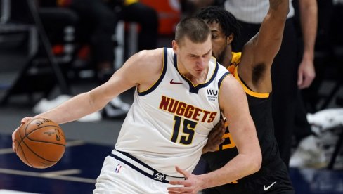 ŠAMPION NBA LIGE JASAN: Jokić ispred Embida i DŽejmsa u trci za MVP