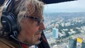 KUSTURICA U HELIKOPTERU IZNAD SARAJEVA: Evo šta je razlog (FOTO)