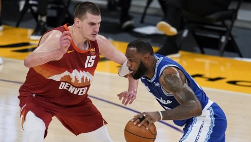 JOKIĆ OPET IMAO DABL-DABL: Lejkersi razbili Denver, sjajni Lebron stigao do tripl-dabla (VIDEO)