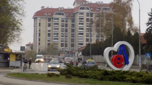NAGRADE TALENTOVANIM LESKOVČANIMA: Priznanja povodom Dana grada NAGRADE TALENTOVANIM LESKOVČANIMA: Priznanja povodom Dana grada