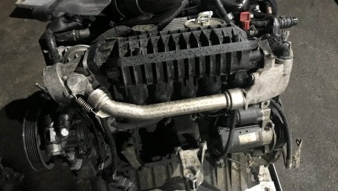 RASTAVLJAJU IH I PREPRODAJU NA CRNO: U Rimu vlada prava epidemija krađa automobila, ili njihovih delova