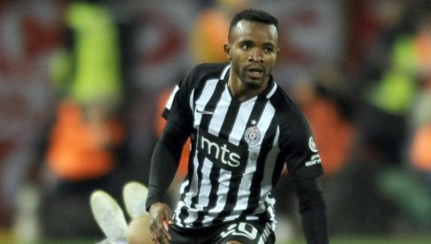 LIVERPUL POMOGAO PARTIZANU: Suma uspeo da napusti Gvineju