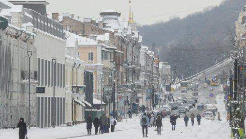 САД ЗАТВАРАЈУ АМБАСАДУ У КИЈЕВУ: Привремено је премештају у Лавов, град на западу Украјине