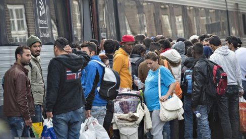 PRVA EVROPSKA DRŽAVA KOJA PROTERUJE MIGRANTE IZ SIRIJE: Vratite se kući, tamo je sada bezbedno