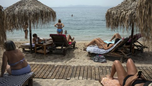 GRČKA NEMA PARA ZA JOŠ JEDNU IZOLACIJU: Sve mere zabrane ubuduće će se odnositi na nevakcinisane