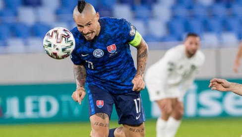 ZBOG OVOGA JE DOŠAO: Neverovatan gol Mareka Hamšika u Švedskoj (VIDEO)