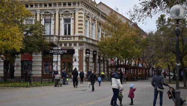 ПРИВИЛЕГИЈЕ ГДЕ ОДЈЕКУЈЕ ДЕЧЈА ГРАЈА: Град Кикинда увешће нове мере за помоћ породицама са три и више малишана