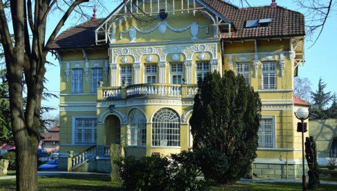 ТЕРАПИЈА АРТ МЕТОДАМА:  Теа радионица