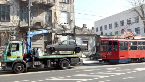 TRAMVAJI TIŠI,  PUTNIKA MALO: Kako je izgledalo uspostavljanje punog javnog saobraćaja od Ruzveltove do Kalemegdana posle skoro dve godine