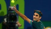 FEDERER NAVIJAČU: Drži distancu molim te! (VIDEO)