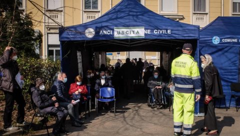 ИТАЛИЈАНИ ДРАСТИЧНО МЕЊАЈУ СТРАТЕГИЈУ ВАКЦИНАЦИЈЕ: Дошло је до необјашњивих регионалних аномалија у имунизацији старије популације