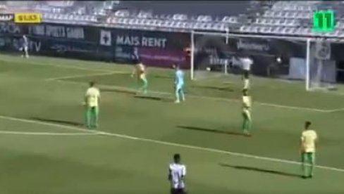 S GOLA NA GOL: Majstorija golmana Varzima u stilu Dragana Pantelića (VIDEO) S GOLA NA GOL: Majstorija golmana Varzima u stilu Dragana Pantelića (VIDEO)