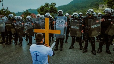 ГРАЂАНЕ ХАПСИЛИ ЗБОГ ЛИТИЈА, А КОМИТЕ ЧУВАЈУ: Општински одбор ДФ не одустаје од смене челника Центра безбедности