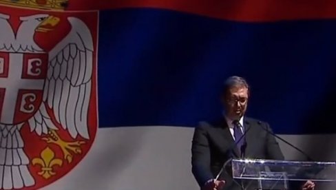 PREDSEDNIK POSLAO SNAŽNU PORUKU: Izgubili smo mnogo, ali obraz i srpsko srce još su tu! (VIDEO)