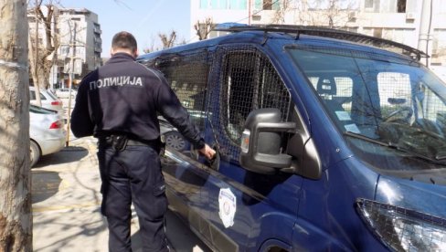 PUCAO NA BRATOVLJEVU KUĆU: Dva hica ispalio iz lovačke puške - drama u Leskovcu