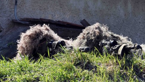 VEŽBE SAJ I ZELENIH BERETKI: Vulin - Pripadnici specijalnih jedinica spremni u svakom trenutku da zaštite građane i svoju zemlju