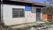 GRAFITI TERORISTA NA KOSMETU: Zabrinjavajuća poruka osvanula baš na dan početka NATO agresije na Srbiju (FOTO)