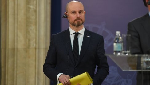 ВЛАДИМИР БИЛЧИК О ИЗБОРИМА: Нисмо приметили системске нерегуларности, честитам грађанима Србије ВЛАДИМИР БИЛЧИК О ИЗБОРИМА: Нисмо приметили системске нерегуларности, честитам грађанима Србије