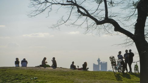 DETALJNA VREMENSKA PROGNOZA ZA MAJ: Meteorolog otkriva i kada nas očekuje prvi toplotni talas DETALJNA VREMENSKA PROGNOZA ZA MAJ: Meteorolog otkriva i kada nas očekuje prvi toplotni talas