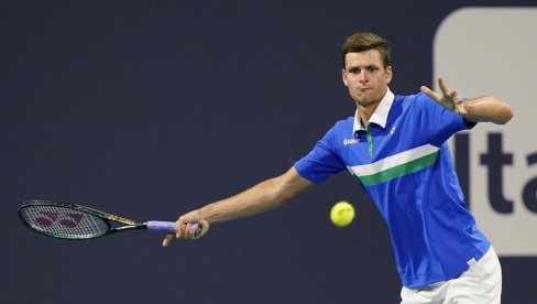 ТЕНИСКА СЕЗОНА ЈЕ ПОЧЕЛА: Хуркач више није онај прави, Меншик воли брзе услове...