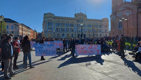 ПУ БАЊАЛУКА О СКУПУ У ЦЕНТРУ ГРАДА: Извештаји тужилаштву због окупљања противно епидемијским мерама