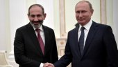 ПУТИН РАЗГОВАРАО СА ПАШИЊАНОМ: Морамо да поштујемо јерменско-азербејџанско примирје