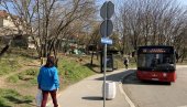 VOŽNJA KAO U KANTI ZA SMEĆE: U autobusu na liniji 26 Beograđani zatekli potpuno zapušteno i prljavo vozilo