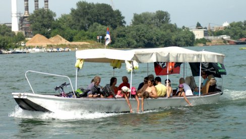 DA LI BISTE IŠLI REKOM NA POSAO? Opipava se puls žitelja prestonice oko uvođenja vodnog prevoza putnika