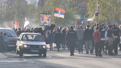 ПРВИ САВЕТНИК РУСКЕ АМБАСАДЕ ГОСТ НОЋНИХ ВУКОВА: Дружење руских и српских моториста, отварање нове бајкерске сезоне у Зрењанину (ФОТО/ВИДЕО)