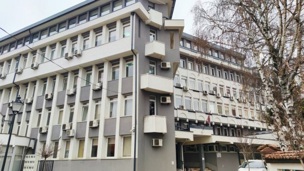 ОСЛОБОЂЕН ЗА ПРЕТЊЕ ПРЕДСЕДНИКУ СУДА У НОВОМ ПАЗАРУ: Апелација ослободила Фаха Бишевца ОСЛОБОЂЕН ЗА ПРЕТЊЕ ПРЕДСЕДНИКУ СУДА У НОВОМ ПАЗАРУ: Апелација ослободила Фаха Бишевца