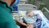 OPASNI VIRUS ZAOBILAZI ODRASLE I UDARA NA DECU: Epidemija RSV na Novom Zelandu, mališani zbog korone imaju slab imunitet (VIDEO)