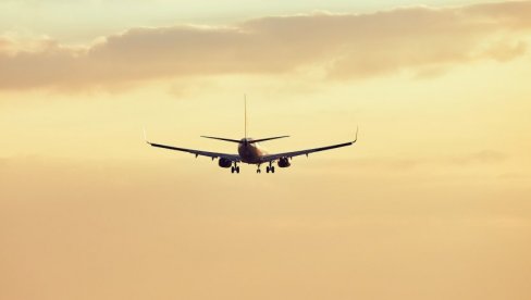 DRAMA U FRANCUSKOJ: Umalo se sudarila dva aviona na aerodromu u Parizu