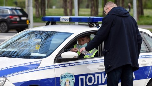 SEDAM SAOBRAĆAJNIH NESREĆA, ČETVORO POVREĐENIH: U Južnobačkom okrugu za dan sankcionisana 452 vozača