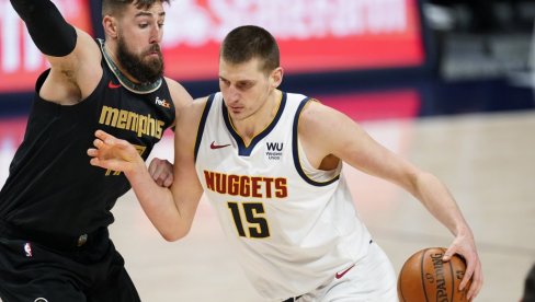 JOKIĆ SE IGRA SA AMERIMA: Srbin opet stigao do dabl-dabla i vodio Denver do ubedljive pobede (VIDEO)