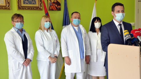 EPIDEMIOLOŠKA SITUACIJA U RS SE STABILIZUJE? Direktor Instituta za javno zdravstvo posetio bolnicu u Bijeljini