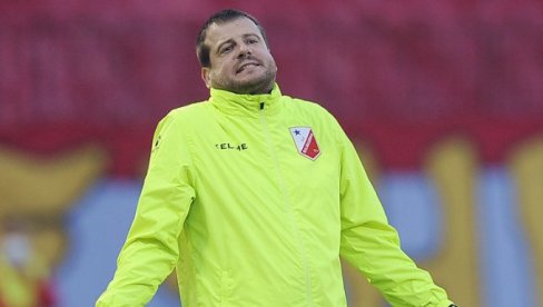 LALATOVIĆ I VOJVODINA – KRAJ: Imam gde da potpišem ugovor (VIDEO) LALATOVIĆ I VOJVODINA – KRAJ: Imam gde da potpišem ugovor (VIDEO)
