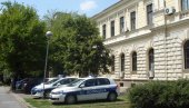 БРЗА РЕАКЦИЈА ПОЛИЦИЈЕ У ПОЖАРЕВЦУ: Ухапшени мајка и син, ножем насрнули на мушкарца?