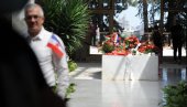 DOŠAO SAM DA UNIŠTIM USTAŠKO LEGLO Muškarac bacio molotovljev koktel na Titov grob - Detalji napada na Kuću cveća