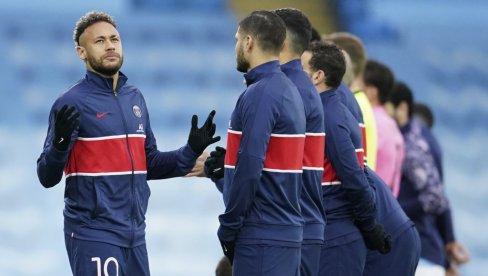 PSŽ UDAREN PO DŽEPU ZBOG KRŠENJA PRAVILA: Svi se smeju izrečenoj kazni FIFA PSŽ UDAREN PO DŽEPU ZBOG KRŠENJA PRAVILA: Svi se smeju izrečenoj kazni FIFA
