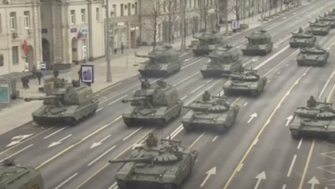 ЗАШТО СЕ ЗАПАД БОЈИ РУСИЈЕ: Британски медији - Ваздухопловство и морнарица су неокрњени, војна производња расте ЗАШТО СЕ ЗАПАД БОЈИ РУСИЈЕ: Британски медији - Ваздухопловство и морнарица су неокрњени, војна производња расте