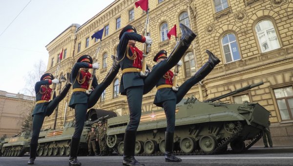 БЕСМРТНИ ПУК НА МЕТИ ХАКЕРА: Спречен покушај да се објаве портрети нацистичких злочинаца