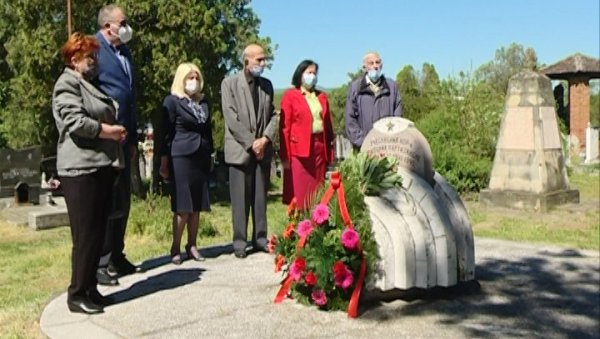 ПАЛИ БОРЦИ НЕ СМЕЈУ ДА СЕ ЗАБОРАВЕ: У Јагодини обележен Дан победе над фашизмом (ФОТО)