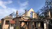 ZA TREN OSTALI BEZ KROVA NAD GLAVOM: U požaru kod Zrenjanina izgorela kuća Nikolića  (FOTO/VIDEO)