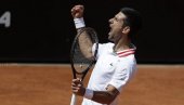 MAESTRALNI ĐOKOVIĆ JAČI OD SVEGA: Novak u epskom meču pobedio Cicipasa i plasirao se u polufinale Rima