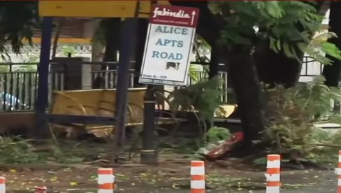 HAOS U INDIJI: Najmanje 62 žrtve ciklona u protekla dva dana