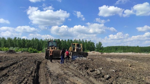 ЧИСТОЋИ НАЛОЖЕНО ДА НЕ ДОВОЗИ ОТПАД У БАРА РЕВУ: Град ће морати да нађе решење где ће прерађивати шут