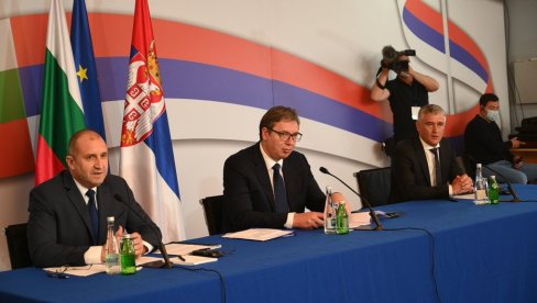 VUČIĆ SA RADEVIM U DIMITROVGRADU: Za tri godine se mnogo toga promenilo i za Srbe i za Bugare! (VIDEO)